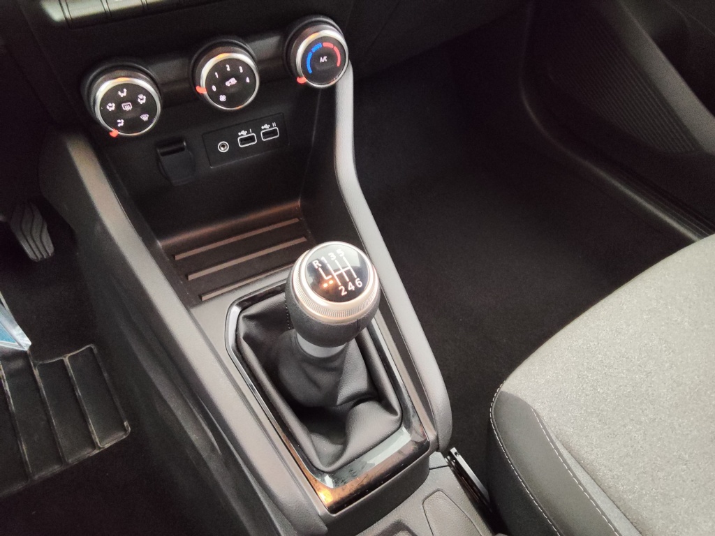 RENAULT Clio 1.5 BLUE DCI 100CH EVOLUTION GSR2 - ref: 71383 - Photo 13