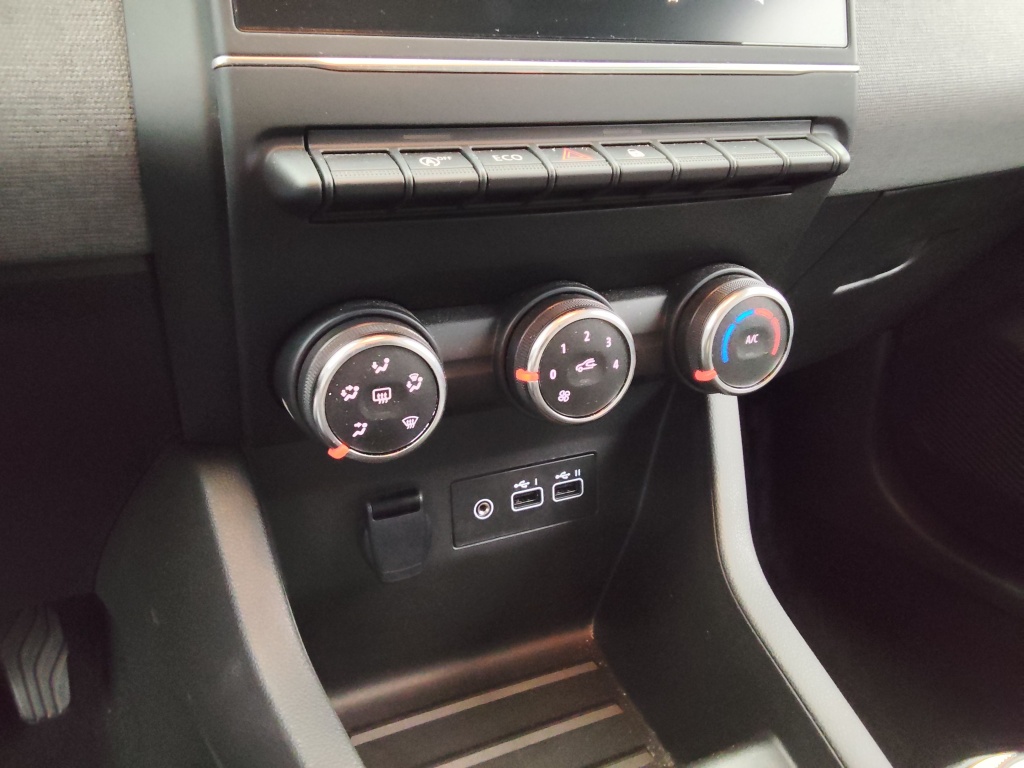 RENAULT Clio 1.5 BLUE DCI 100CH EVOLUTION GSR2 - ref: 71383 - Photo 7