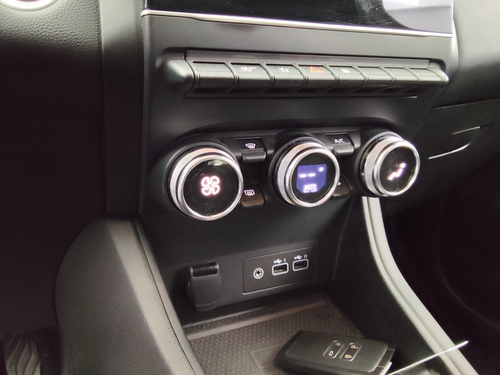 RENAULT Captur 1.0 TCE 90CH TECHNO - ref: 71549 - Photo 7