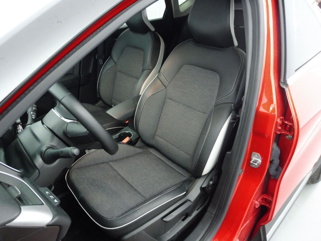RENAULT Captur 1.0 TCE 90CH TECHNO - ref: 71625 - Photo 15