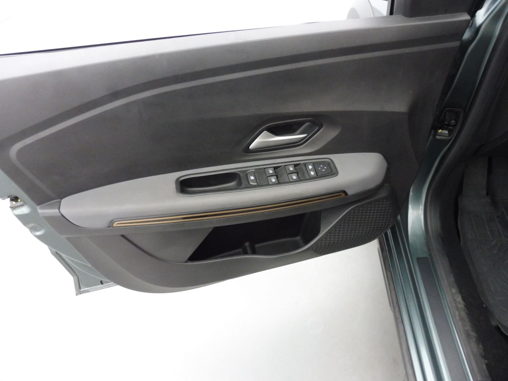 DACIA Sandero 1.0 TCE 110CH STEPWAY EXTREME + - ref: 71925 - Photo 18