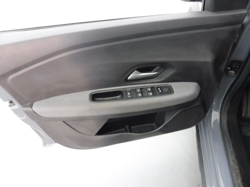 DACIA Jogger 1.0 TCE 110CH EXPRESSION 7 PLACES - ref: 71993 - Photo 17