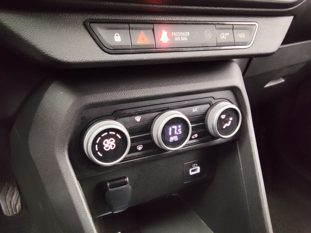 DACIA Jogger 1.0 TCE 110CH EXPRESSION 7 PLACES - ref: 72024 - Photo 7