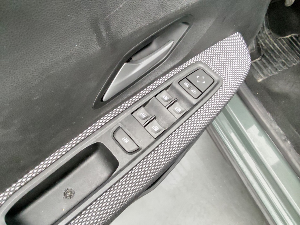 DACIA Jogger 1.0 TCE 110CH EXPRESSION 7 PLACES - ref: 72029 - Photo 18