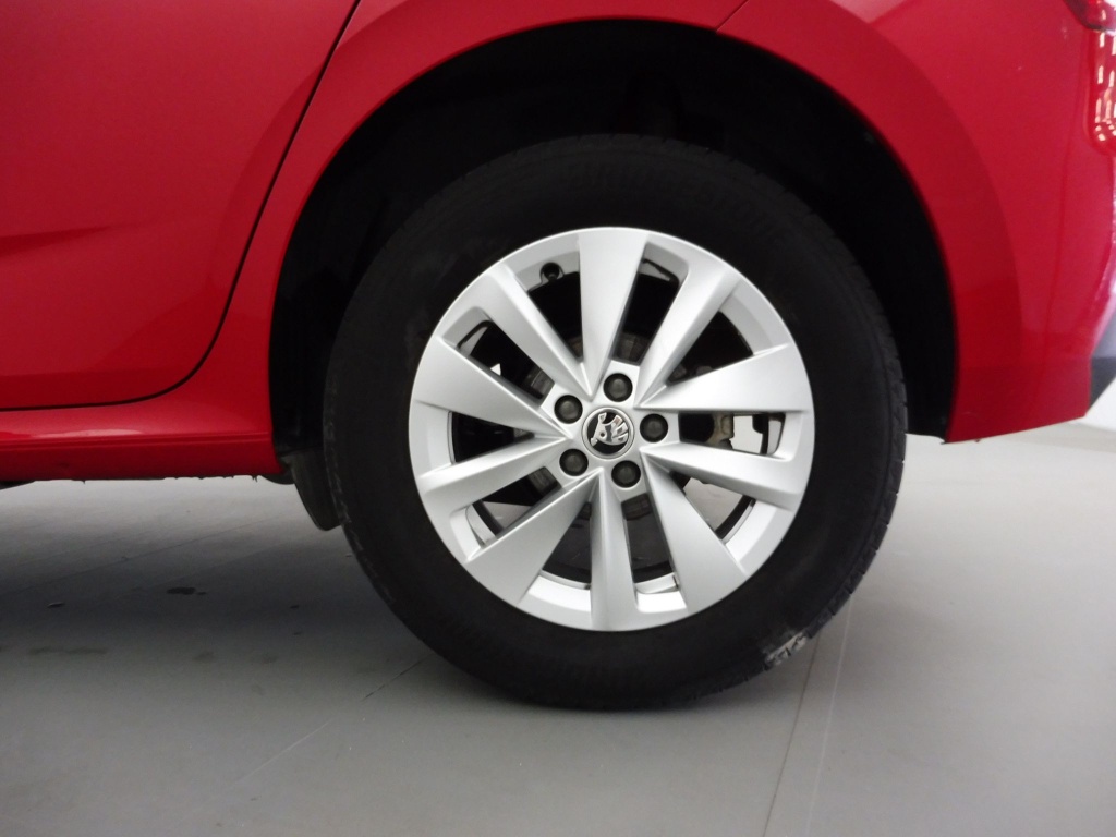 SKODA Kamiq 1.0 TSI 115CH SELECTION - ref: 72063 - Photo 11