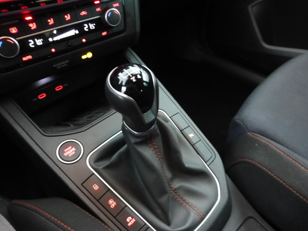 SEAT Ibiza 1.0 TSI 110CH FR - ref: 72147 - Photo 14