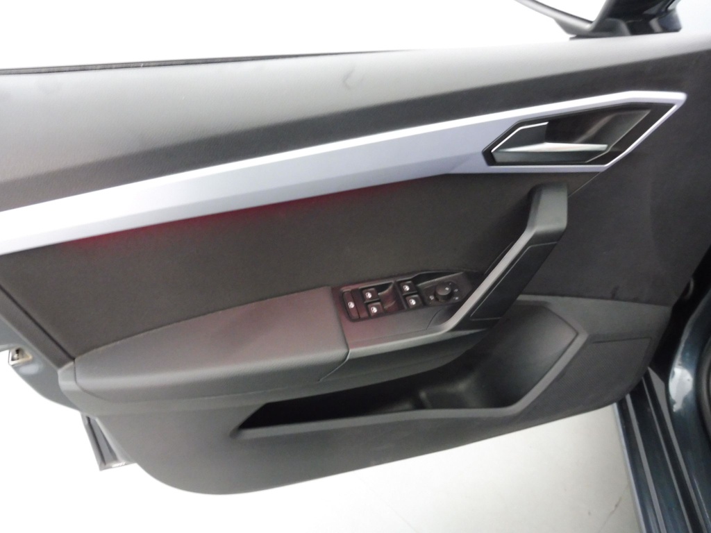 SEAT Ibiza 1.0 TSI 110CH FR - ref: 72174 - Photo 18