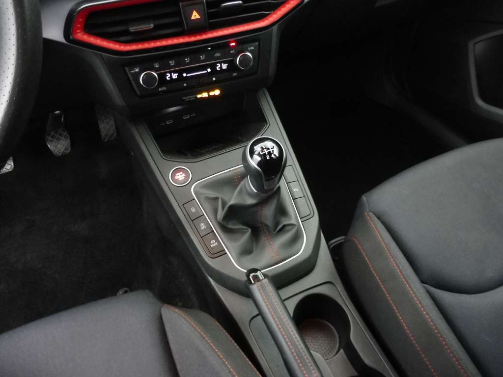 SEAT Ibiza 1.0 TSI 110CH FR - ref: 72176 - Photo 14