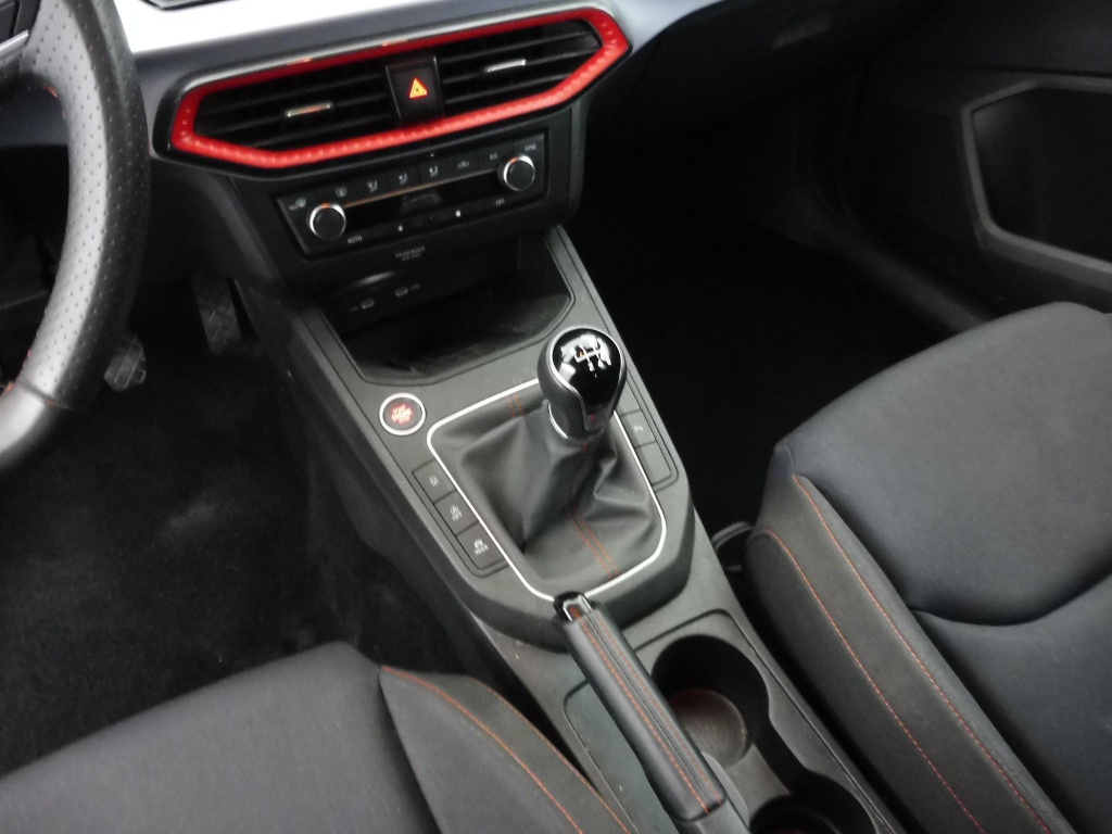 SEAT Ibiza 1.0 TSI 110CH FR - ref: 72183 - Photo 13