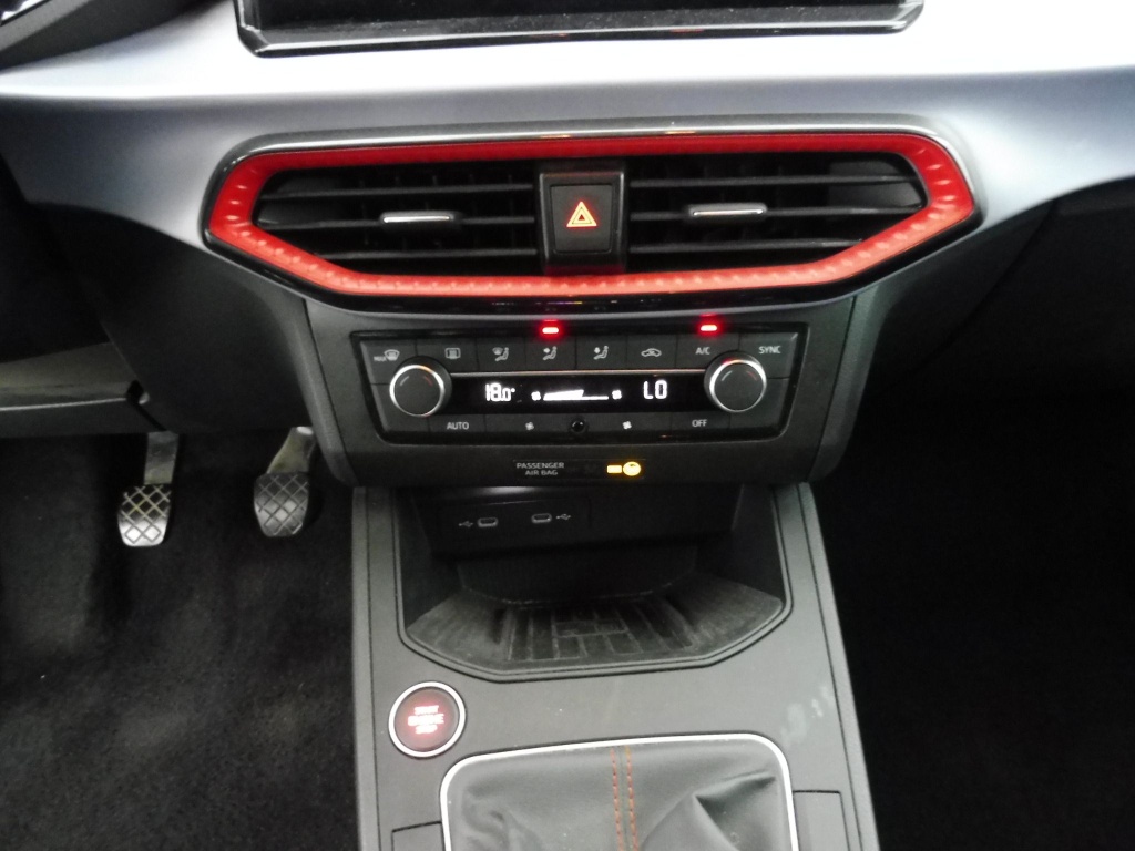 SEAT Ibiza 1.0 TSI 110CH FR - ref: 72207 - Photo 7