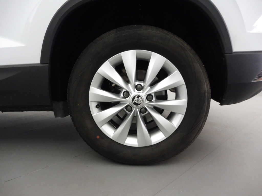 SKODA Karoq 2.0 TDI 115CH SELECTION - ref: 72241 - Photo 11