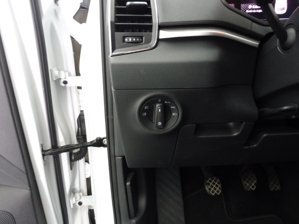 SKODA Karoq 2.0 TDI 115CH SELECTION - ref: 72241 - Photo 8