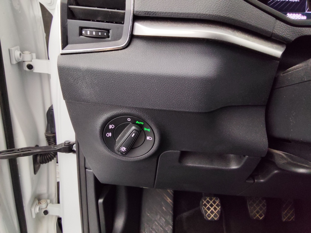 SKODA Karoq 2.0 TDI 115CH SELECTION - ref: 72249 - Photo 8