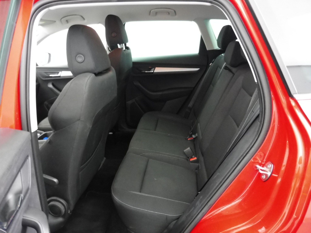 SKODA Karoq 2.0 TDI 115CH SELECTION - ref: 72263 - Photo 10