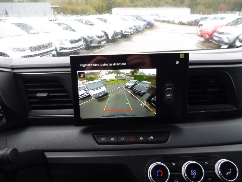 RENAULT Master F3500 L2H2 2.0 BLUE DCI 150CH EXTRA AUTO - 25 - ref: 72318 - Photo 13