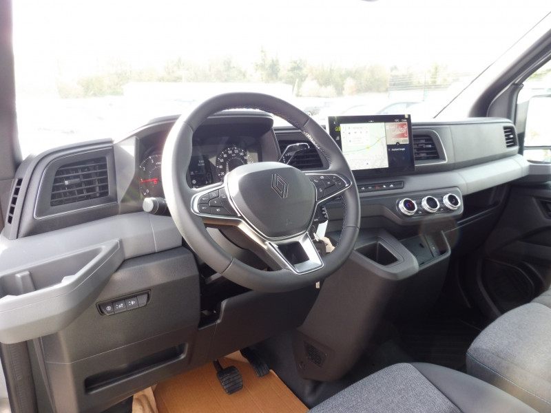 RENAULT Master F3500 L2H2 2.0 BLUE DCI 150CH EXTRA AUTO - 25 - ref: 72320 - Photo 4