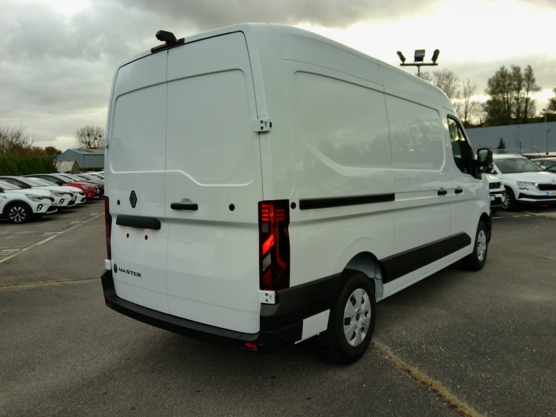 RENAULT Master F3500 L2H2 2.0 BLUE DCI 150CH EXTRA AUTO - 25 - ref: 72323 - Photo 2