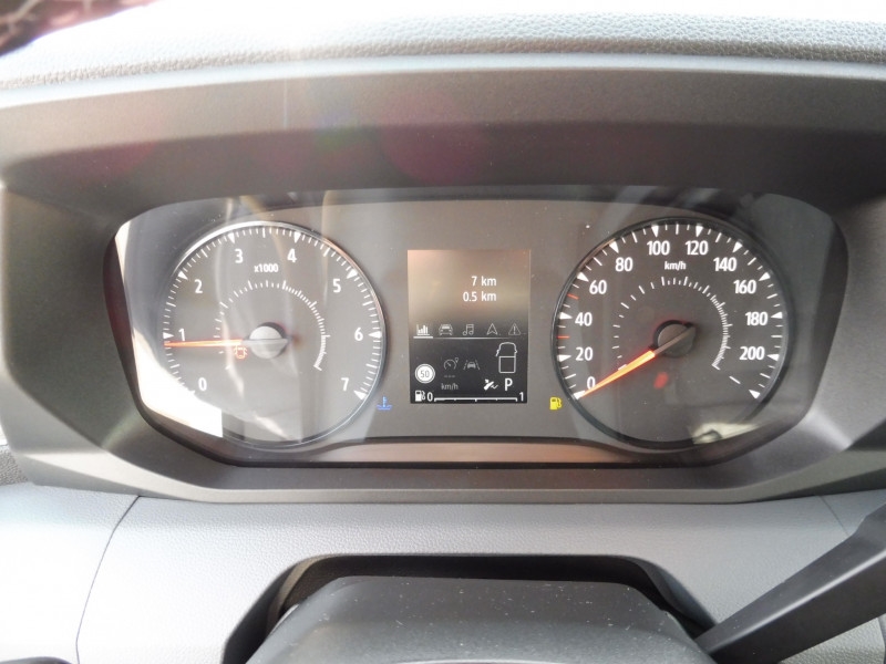 RENAULT Master F3500 L2H2 2.0 BLUE DCI 150CH EXTRA AUTO - 25 - ref: 72324 - Photo 14