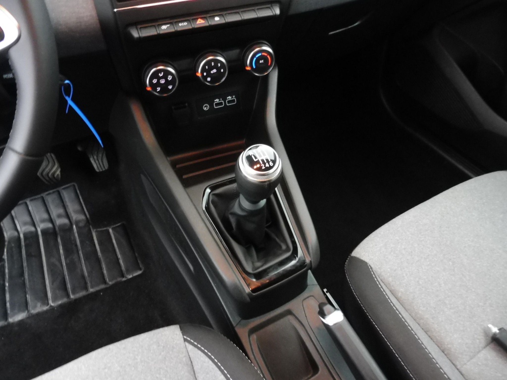 RENAULT Clio 1.5 BLUE DCI 100CH EVOLUTION GSR2 - ref: 72413 - Photo 11