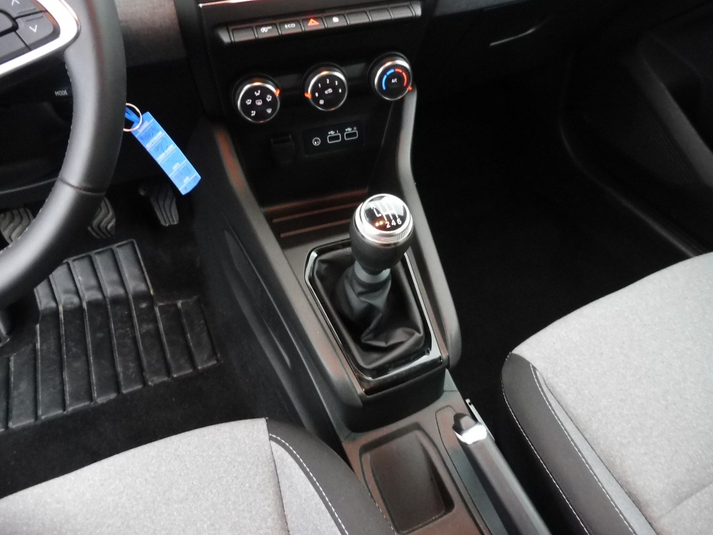 RENAULT Clio 1.5 BLUE DCI 100CH EVOLUTION GSR2 - ref: 72420 - Photo 11