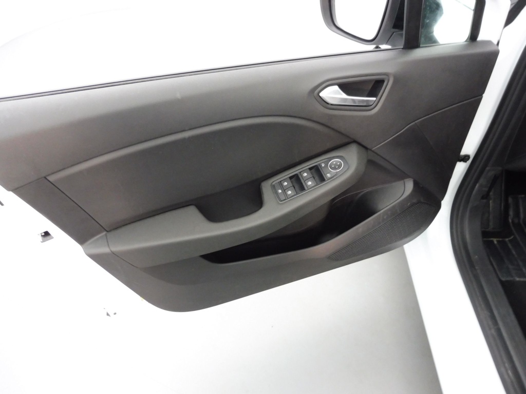 RENAULT Clio 1.5 BLUE DCI 100CH EVOLUTION GSR2 - ref: 72425 - Photo 16