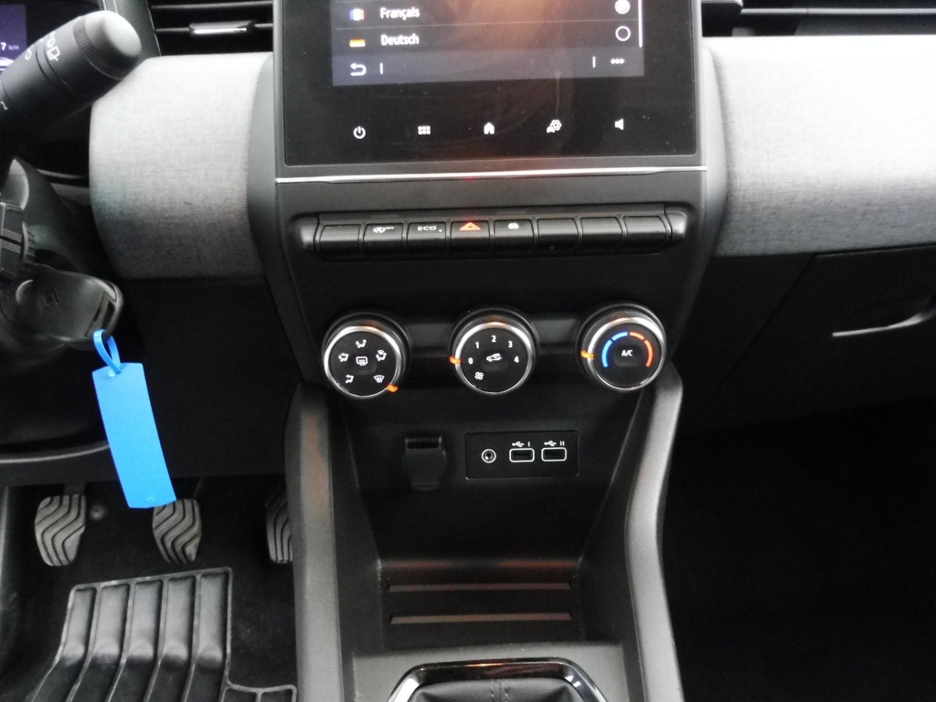 RENAULT Clio 1.5 BLUE DCI 100CH EVOLUTION GSR2 - ref: 72425 - Photo 6