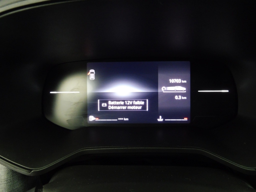 RENAULT Clio 1.5 BLUE DCI 100CH EVOLUTION GSR2 - ref: 72426 - Photo 8