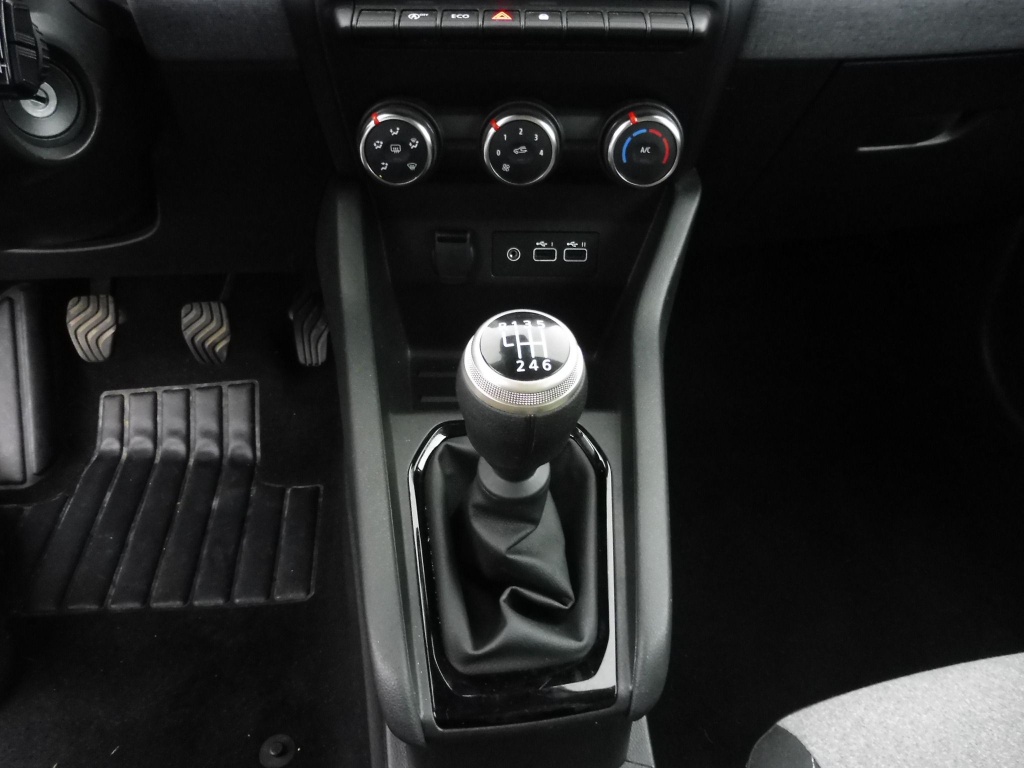 RENAULT Clio 1.5 BLUE DCI 100CH EVOLUTION GSR2 - ref: 72474 - Photo 14