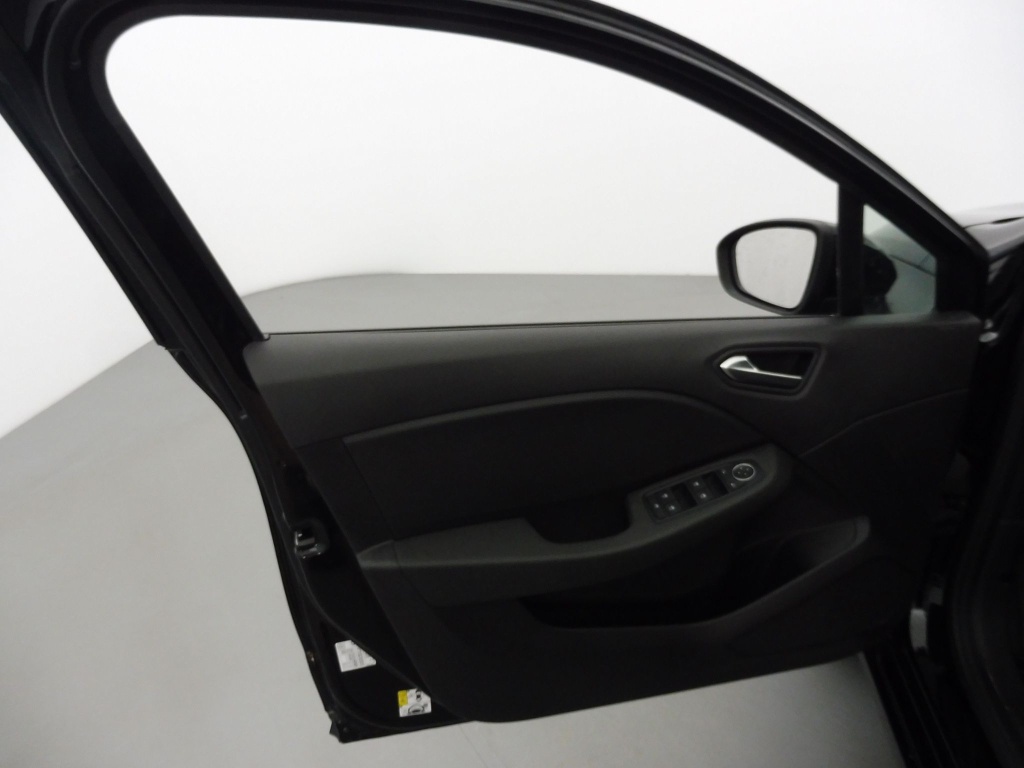 RENAULT Clio 1.5 BLUE DCI 100CH EVOLUTION GSR2 - ref: 72474 - Photo 18