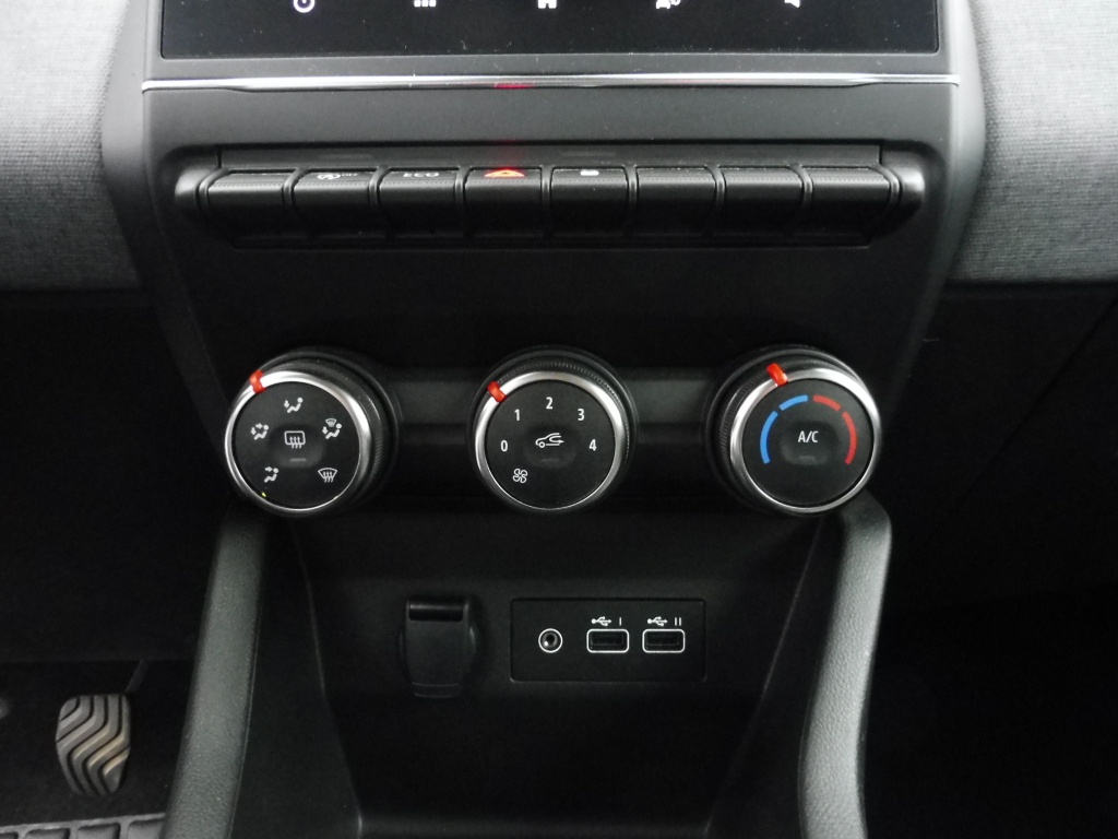 RENAULT Clio 1.5 BLUE DCI 100CH EVOLUTION GSR2 - ref: 72474 - Photo 7