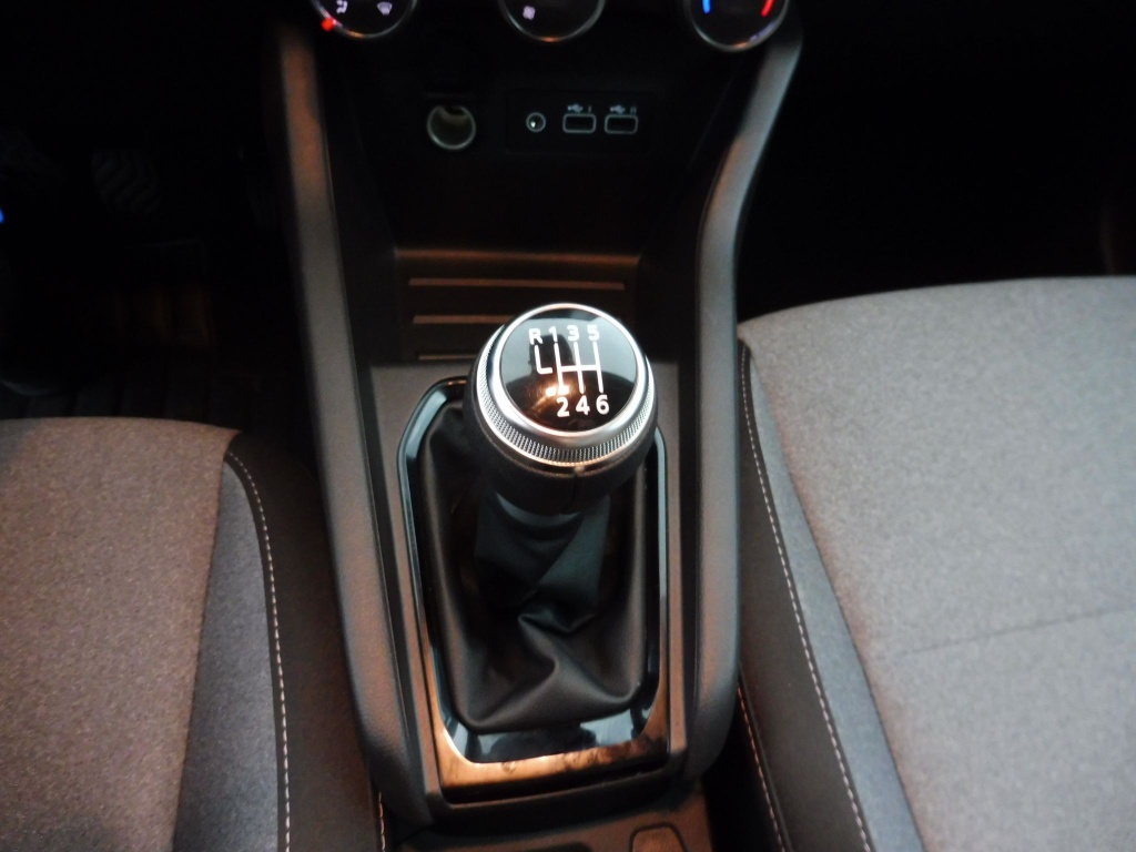 RENAULT Clio 1.5 BLUE DCI 100CH EVOLUTION GSR2 - ref: 72499 - Photo 14