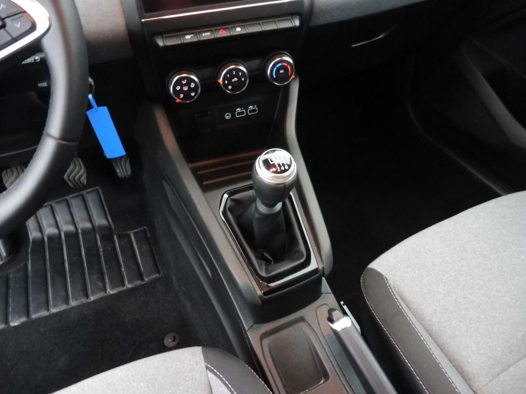 RENAULT Clio 1.5 BLUE DCI 100CH EVOLUTION GSR2 - ref: 72526 - Photo 12