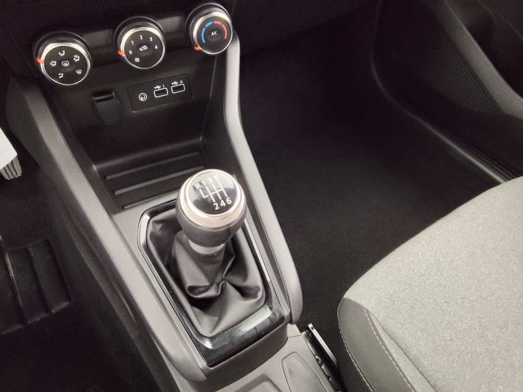 RENAULT Clio 1.5 BLUE DCI 100CH EVOLUTION GSR2 - ref: 72530 - Photo 13