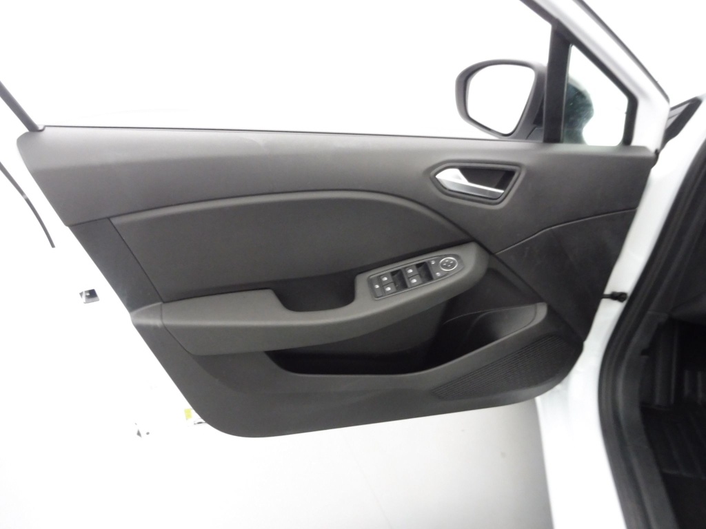 RENAULT Clio 1.5 BLUE DCI 100CH EVOLUTION GSR2 - ref: 72533 - Photo 18