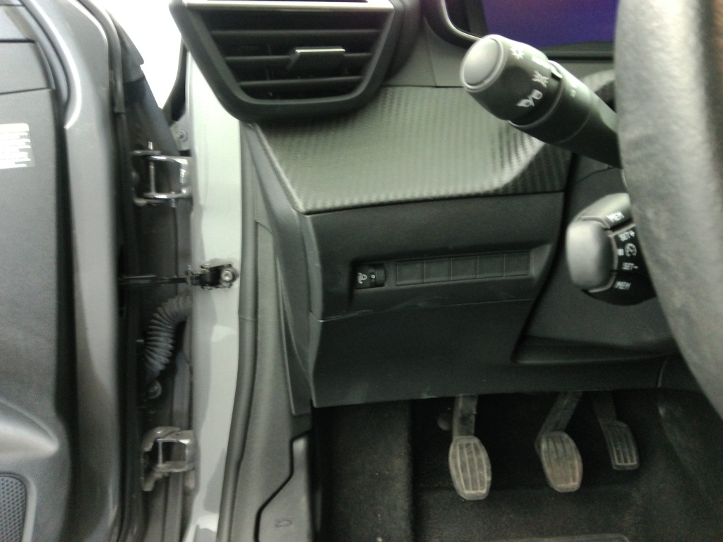 PEUGEOT 208 1.2 100CH S&S ALLURE - ref: 72612 - Photo 7