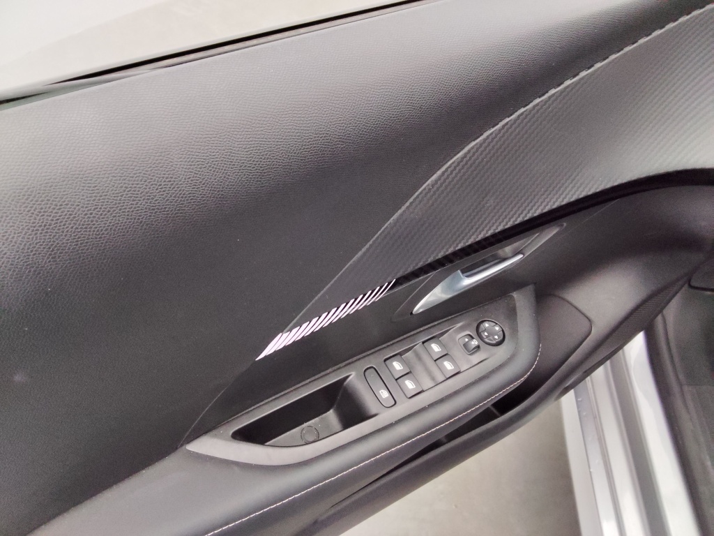 PEUGEOT 208 1.2 100CH S&S ALLURE - ref: 72660 - Photo 17