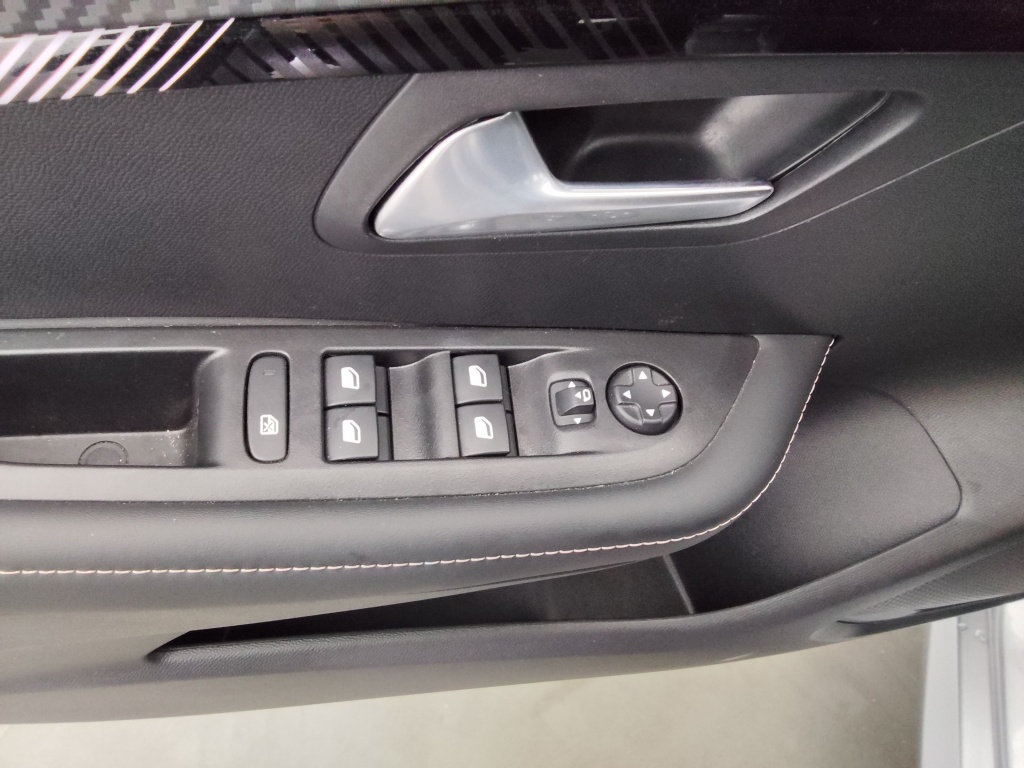 PEUGEOT 208 1.2 100CH S&S ALLURE - ref: 72676 - Photo 17