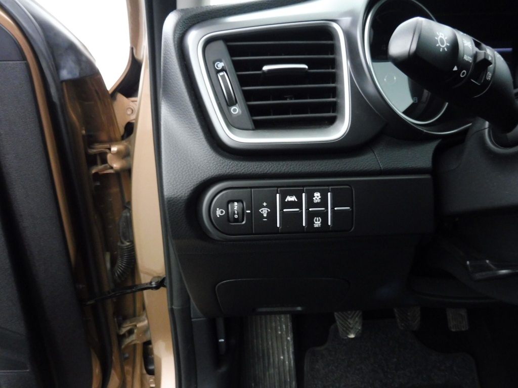 KIA Ceed 1.5 T-GDI 160champion - ref: 72920 - Photo 8