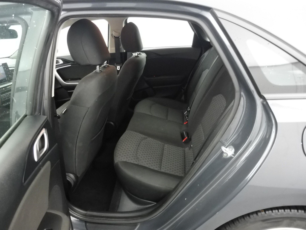 KIA Ceed 1.0 T-GDI 100edition 7 - ref: 72958 - Photo 10