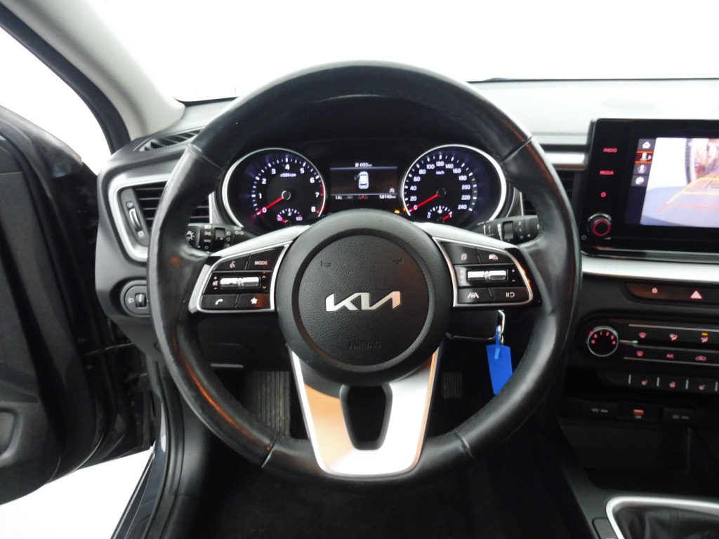 KIA Ceed 1.0 T-GDI 100edition 7 - ref: 72958 - Photo 17