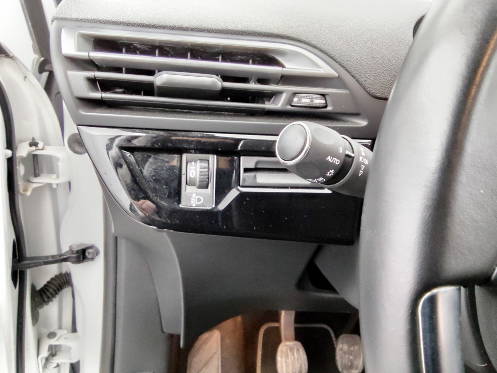 CITROEN Grand C4 Spacetourer 1.2 PURETECH 130shine pack - ref: 72996 - Photo 8