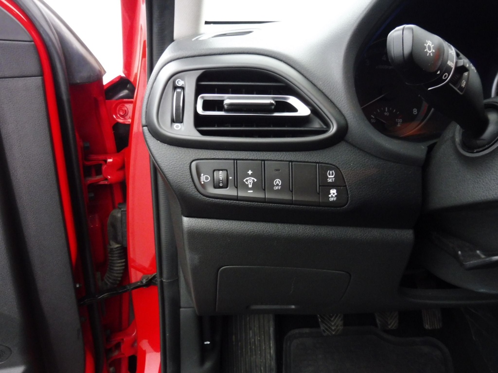 HYUNDAI i30 1.5 DPI 110comfort - ref: 73013 - Photo 8