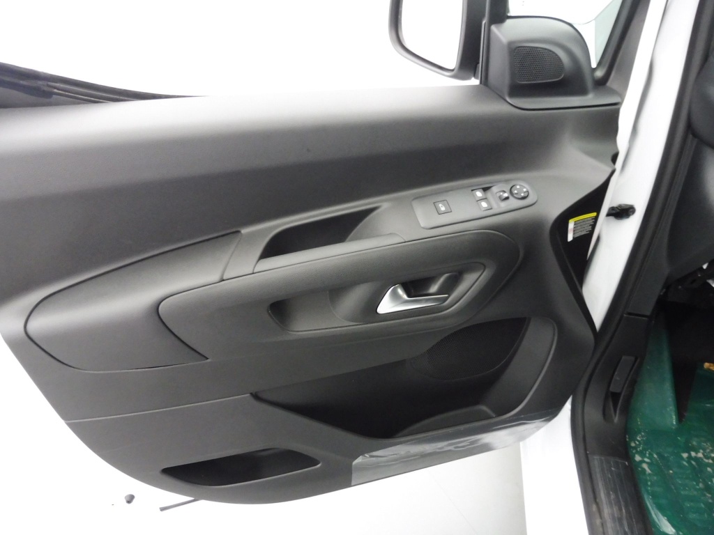 CITROEN Berlingo Van XL 950KG BLUEHDI 130CH S&S EAT8 - ref: 73175 - Photo 17