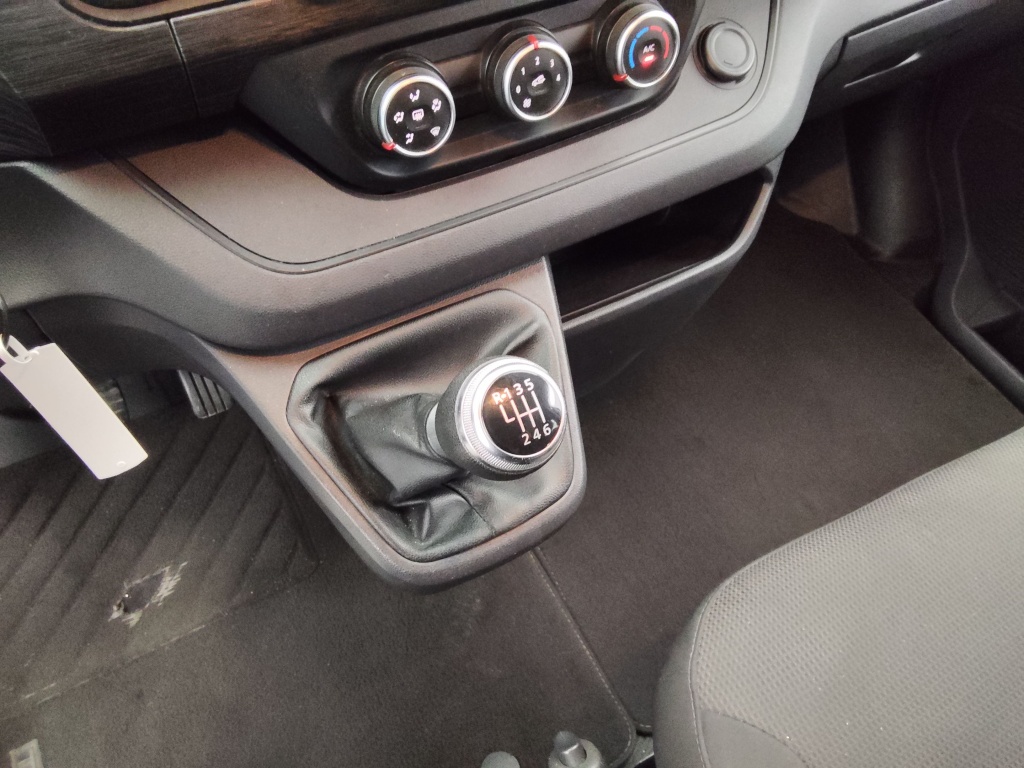 RENAULT Trafic Passenger L2 2.0 BLUE DCI 150CH S&S ZEN 9 PLACES - ref: 73194 - Photo 13