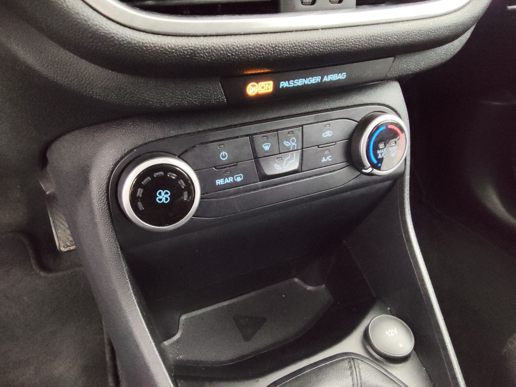 FORD Fiesta 1.0 ECOBOOST 100cool&connect - ref: 73213 - Photo 6