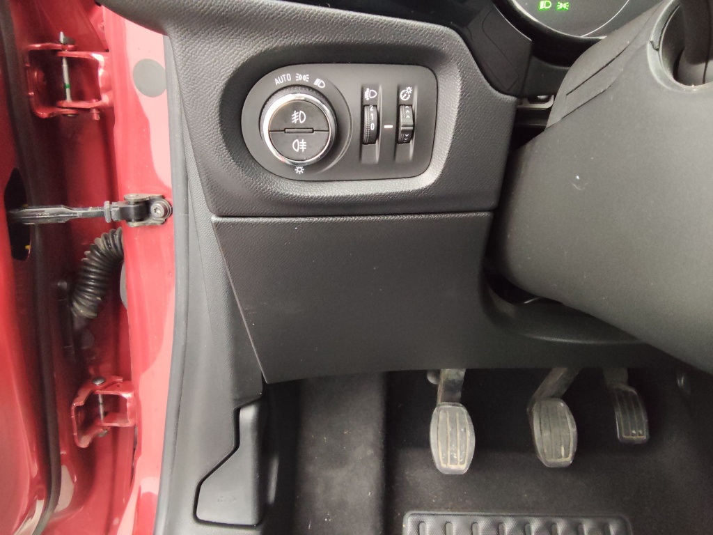 OPEL Corsa 1.2 100edition - ref: 73229 - Photo 8