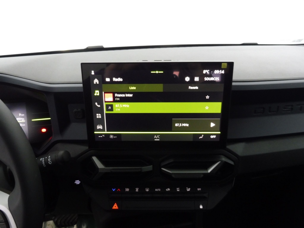 DACIA Duster 1.6 HYBRID 140CH JOURNEY - ref: 73250 - Photo 13