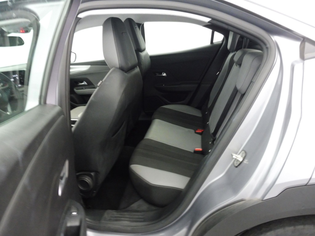 OPEL Mokka 1.2 TURBO 130CH BVA8 - ref: 73304 - Photo 8