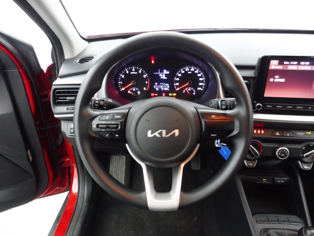 KIA Stonic 1.2 LX 84fun - ref: 73320 - Photo 15