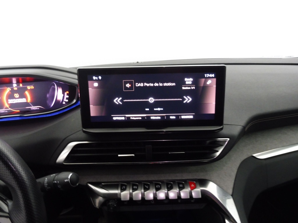 PEUGEOT 3008 1.5 BLUEHDI 130CH S&S GT EAT8 - ref: 73452 - Photo 13